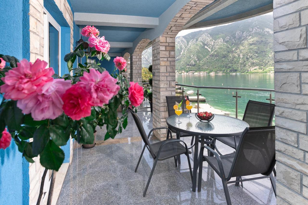 Sun Rays Apartment Kotor Exterior photo