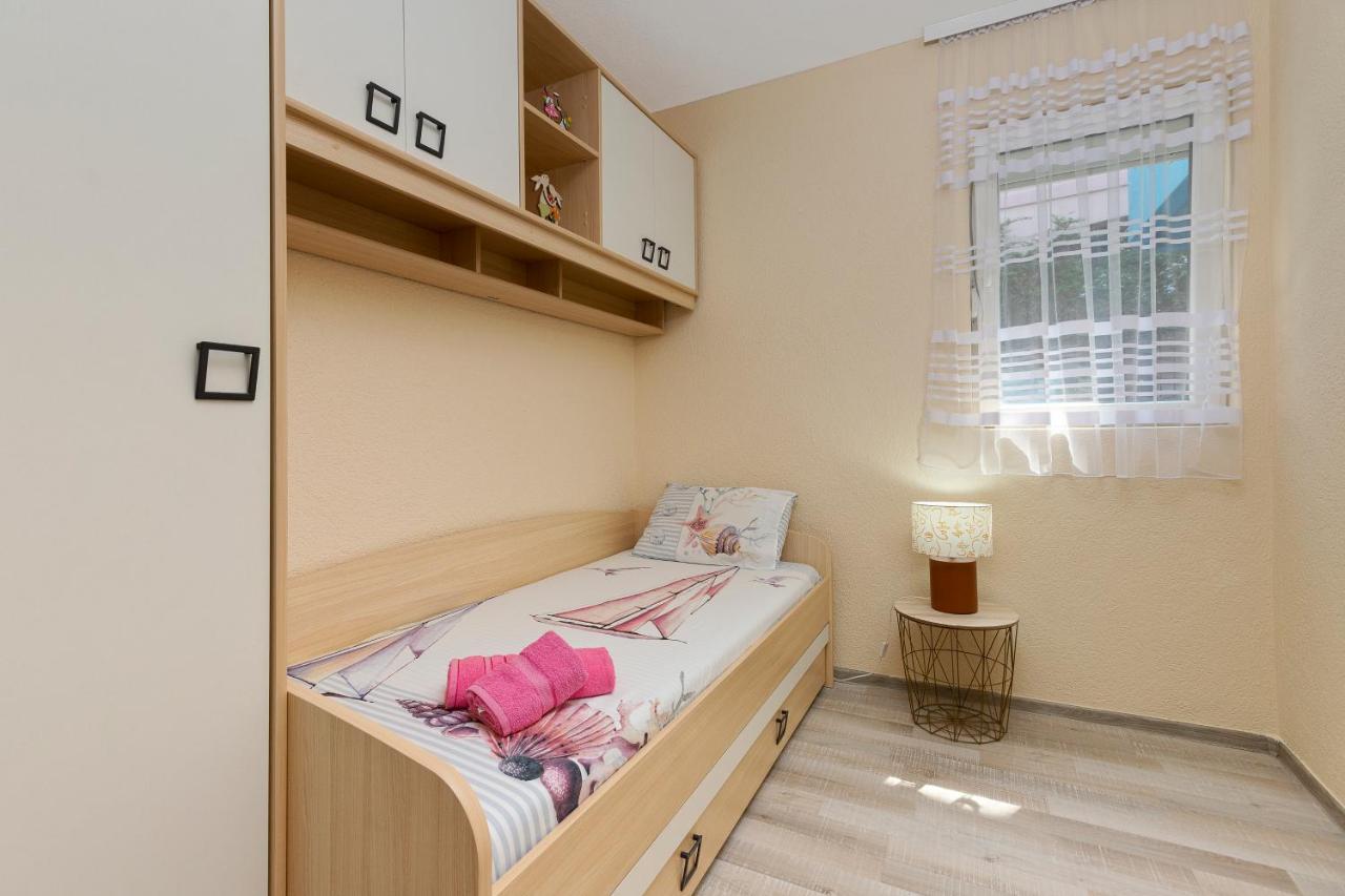 Sun Rays Apartment Kotor Exterior photo
