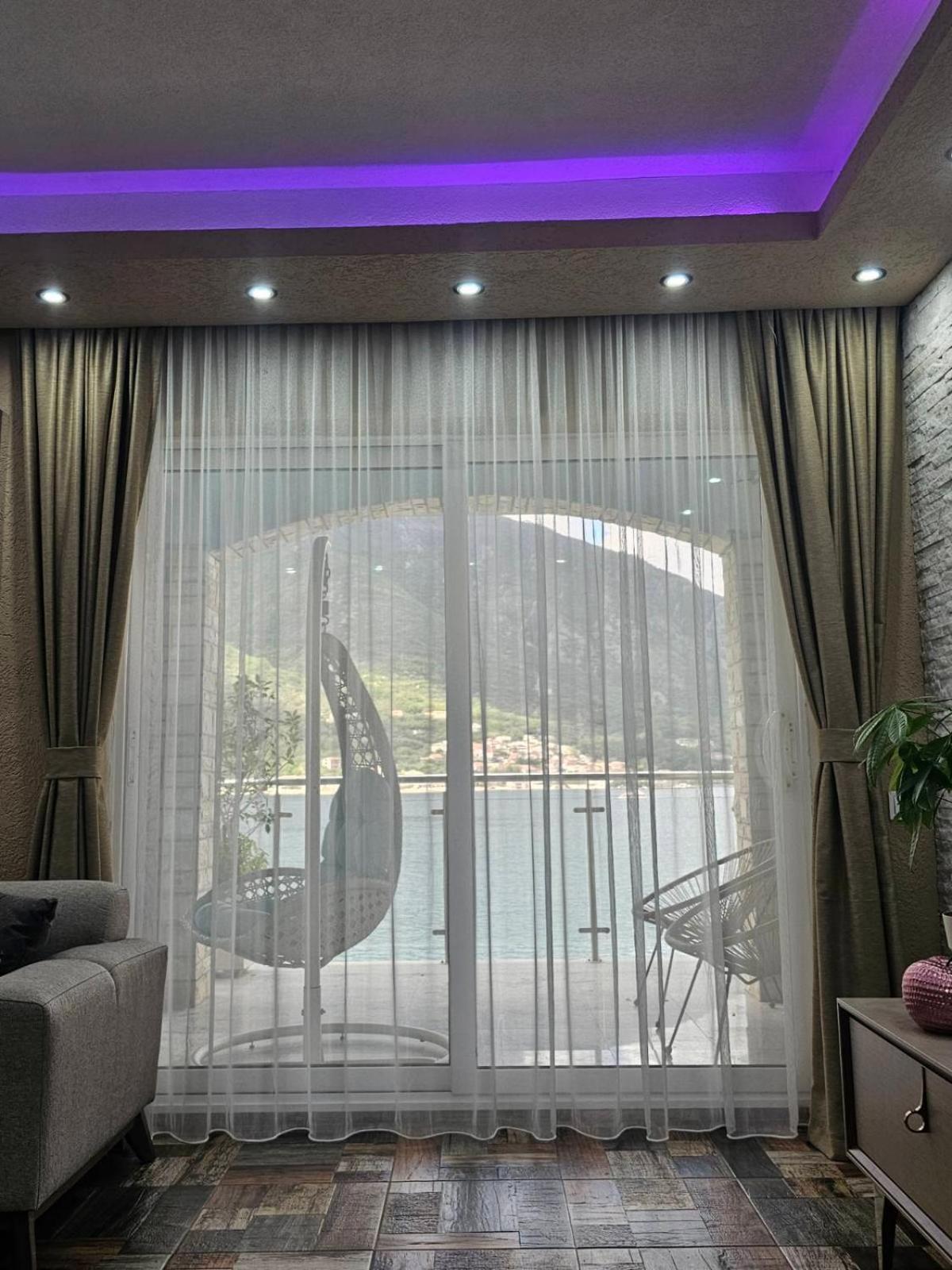 Sun Rays Apartment Kotor Exterior photo